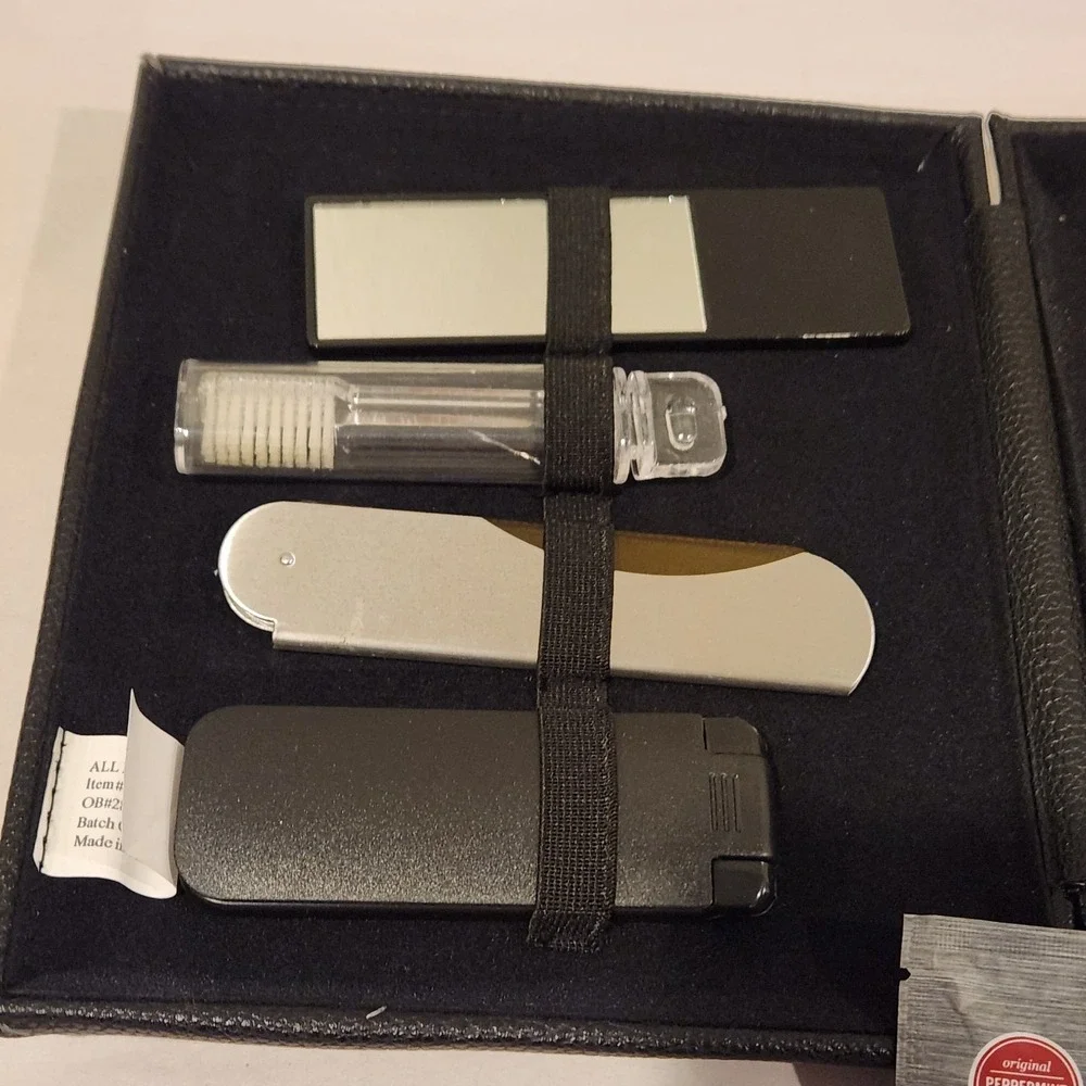 ME Makeover Essentials me men
